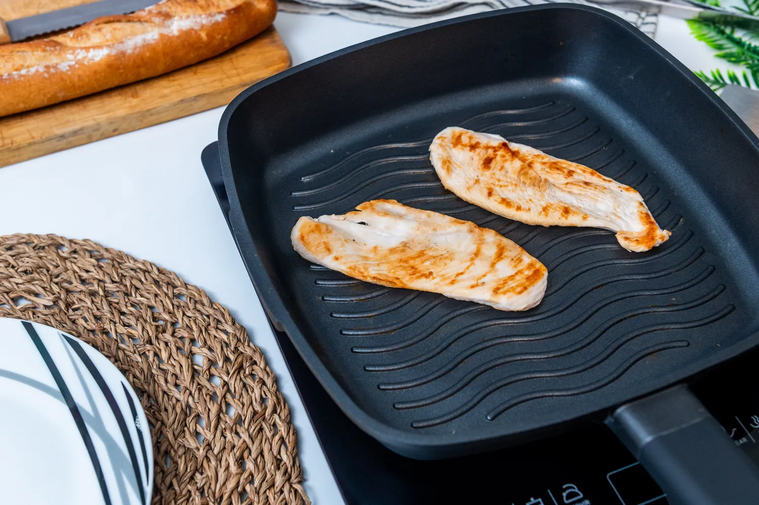VinBouquet Nerthus Padella Grill Antiaderente 28 cm Titanio