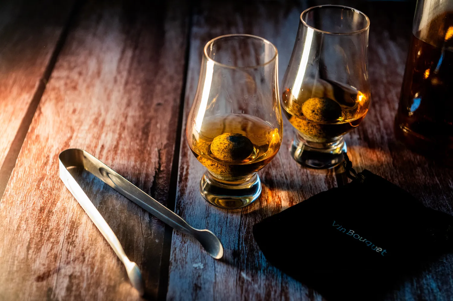 VinBouquet set 2 bicchieri da whisky con pietre refrigeranti e pinze