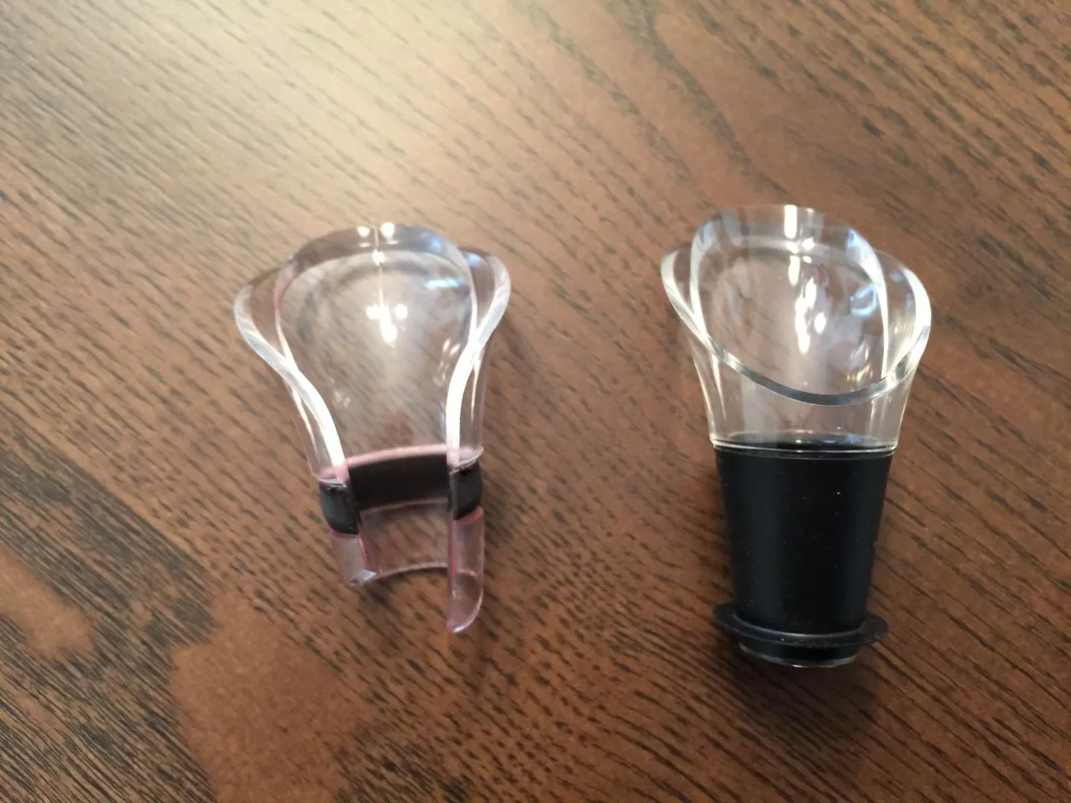 Vacuvin Wine Server Versatore Vino Antigoccia 2 Pezzi